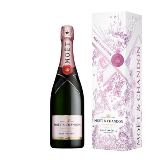 Box 1 bottle Moët & Chandon...